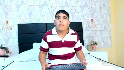 mikehuddson online show from 04-18-26, 12:20