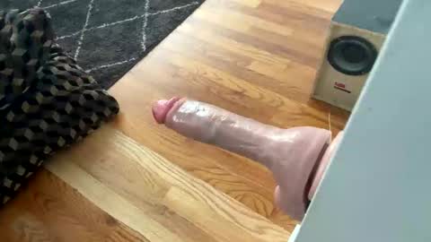 mikek_600 online show from 09-19-25, 05:46