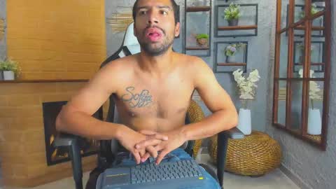 MIKE PARK  online show from 10-18-25, 11:11