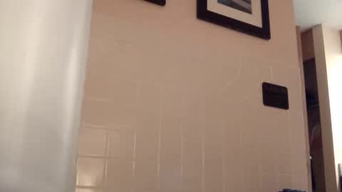 New and curious online show from 12-04-25, 07:17