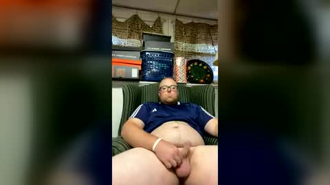 Snapshot of mikey00999 chatting on 07-29-26, 08:40 mikey00999 online show from 07-29-26, 08:40