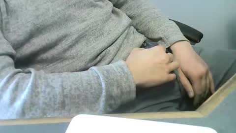 Snapshot of mikey42846490175 chatting on 10-31-25, 12:06 Rickolson online show from 10-31-25, 12:06