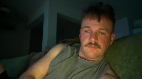 mikey_em online show from 04-12-26, 04:39