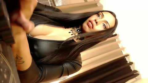 Snapshot of mikeyalawi03 chatting on 02-15-25, 08:54 Mistress MikeyAlawi online show from 02-15-25, 08:54