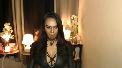 Snapshot of mikeyalawi03 chatting on 03-08-25, 04:01 Mistress MikeyAlawi online show from 03-08-25, 04:01