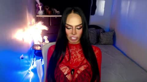Mistress MikeyAlawi online show from 06-08-26, 05:35