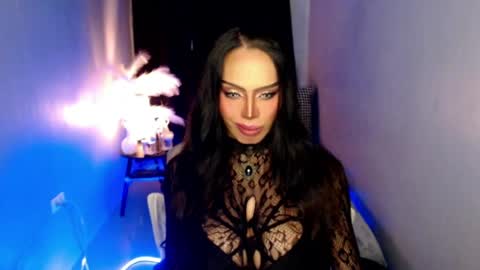 Mistress MikeyAlawi online show from 06-14-26, 05:26