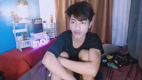 Snapshot of mikhayla_and_zeus_room chatting on 12-05-24, 02:31 Mikhayla and Zeus online show from 12-05-24, 02:31