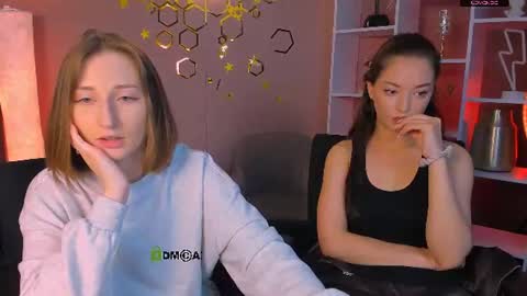 Snapshot of miki_nikki chatting on 06-18-26, 05:41 Miki online show from 06-18-26, 05:41