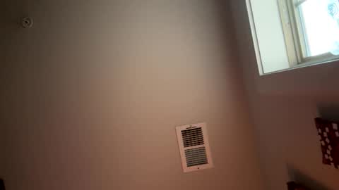 Snapshot of mikkah7 chatting on 01-14-26, 09:52 Mikkah online show from 01-14-26, 09:52