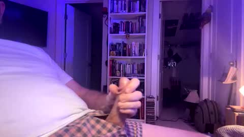 Snapshot of mikkah7 chatting on 02-19-26, 10:50 Mikkah online show from 02-19-26, 10:50