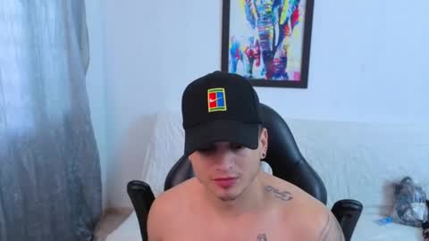 MIKKE online show from 11-19-25, 01:00