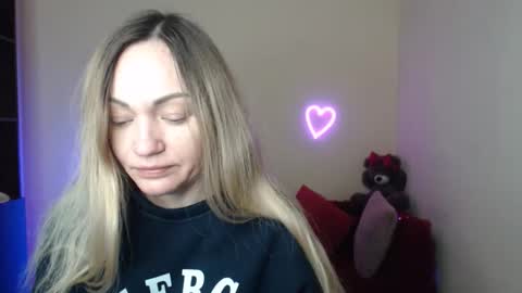 Adalina online show from 02-12-26, 06:52