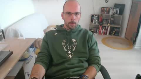 mikmik91 online show from 09-24-25, 09:45