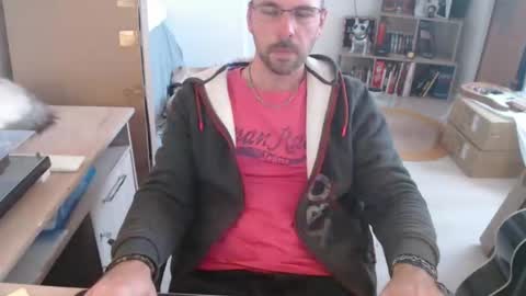 mikmik91 online show from 10-22-25, 10:04