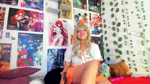   miku katsuragi  online show from 12-06-24, 10:19