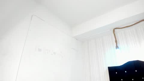   miku katsuragi  online show from 09-30-25, 01:43