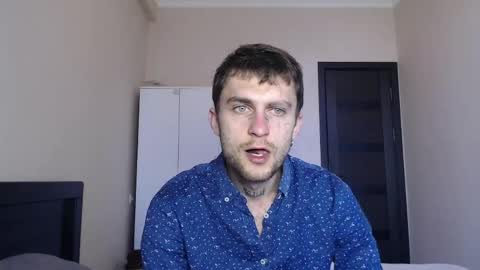 Snapshot of mikw63 chatting on 03-24-26, 05:45 Sin online show from 03-24-26, 05:45