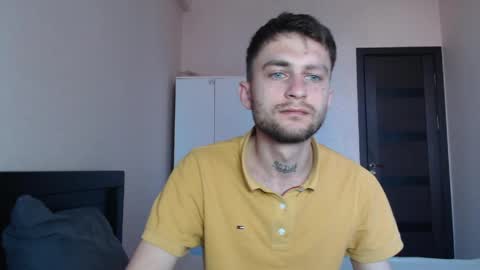Snapshot of mikw63 chatting on 03-29-26, 05:51 Sin online show from 03-29-26, 05:51