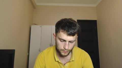 Snapshot of mikw63 chatting on 04-02-26, 05:10 Sin online show from 04-02-26, 05:10