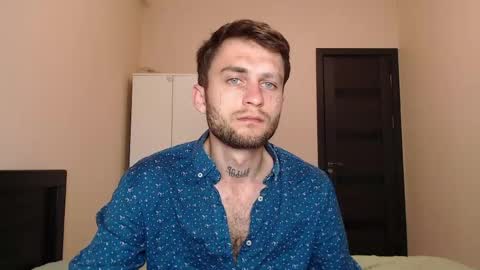 Snapshot of mikw63 chatting on 05-04-26, 05:14 Sin online show from 05-04-26, 05:14