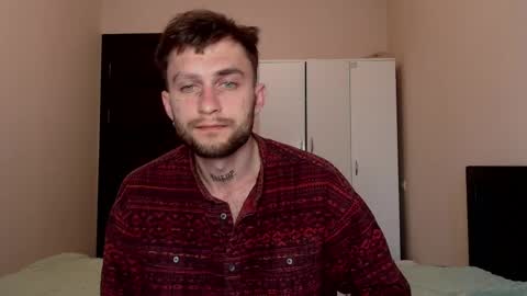 Snapshot of mikw63 chatting on 05-08-26, 04:18 Sin online show from 05-08-26, 04:18
