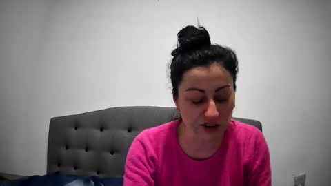 Mikyloveu online show from 03-20-26, 04:12