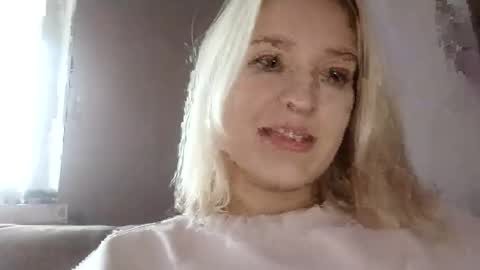 Mila 420 online show from 11-05-25, 09:31