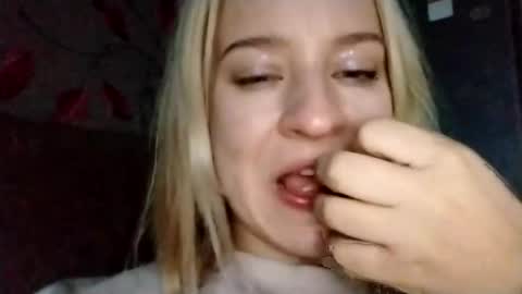 Mila 420 online show from 11-06-25, 03:51