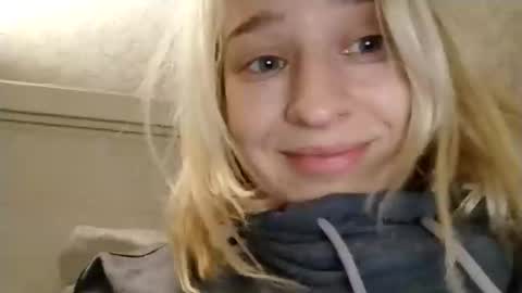 Mila 420 online show from 11-18-25, 10:03