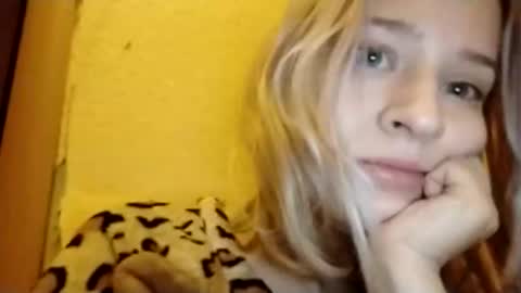 Snapshot of mila_420 chatting on 01-09-26, 07:37 Mila 420 online show from 01-09-26, 07:37