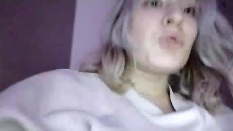 Snapshot of mila_420 chatting on 01-12-26, 05:18 Mila 420 online show from 01-12-26, 05:18