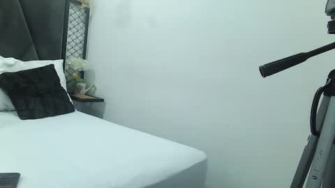 Snapshot of mila_adamss chatting on 12-22-24, 11:11 mila_adamss online show from 12-22-24, 11:11