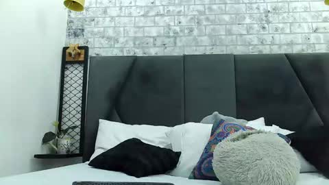 Snapshot of mila_adamss chatting on 01-10-25, 10:50 mila_adamss online show from 01-10-25, 10:50