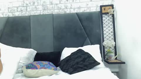 Snapshot of mila_adamss chatting on 01-27-25, 01:30 mila_adamss online show from 01-27-25, 01:30