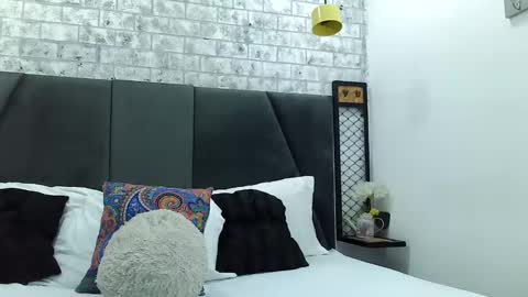 Snapshot of mila_adamss chatting on 02-13-25, 11:39 mila_adamss online show from 02-13-25, 11:39