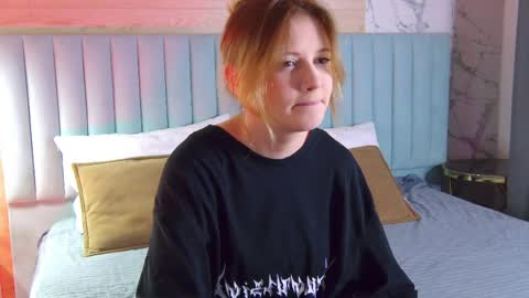 mila_blum online show from 04-10-26, 05:28