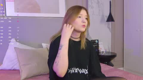 mila_blum online show from 05-15-26, 05:09