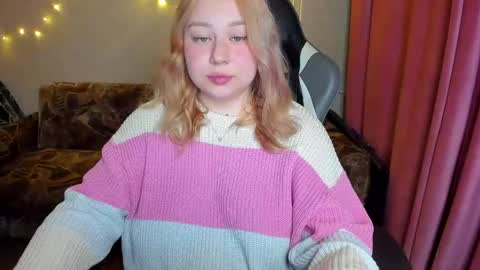 Mila shy sensual person  online show from 10-07-25, 09:12