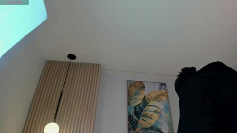 mila_hank online show from 03-27-26, 12:16