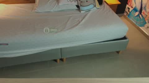 Milena  online show from 11-11-25, 11:10