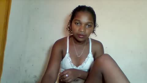mila_lunah online show from 03-21-26, 09:58