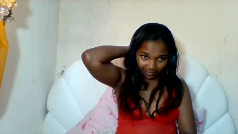 mila_lunah online show from 06-14-26, 11:45