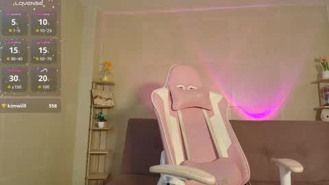 Snapshot of mila_morgan_ chatting on 10-09-25, 09:13 Mila Morgan online show from 10-09-25, 09:13