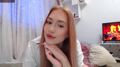 Snapshot of mila_nowak chatting on 11-25-25, 02:50 mila nowak online show from 11-25-25, 02:50
