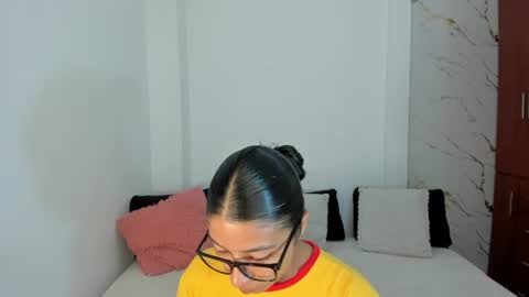 Snapshot of mila_rose1 chatting on 07-17-26, 02:29 martina online show from 07-17-26, 02:29
