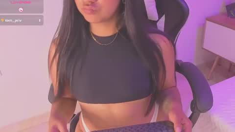 Mila online show from 08-03-26, 01:16