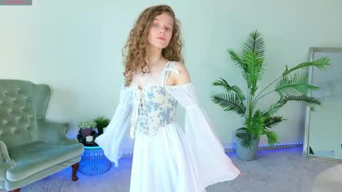 Mila online show from 05-26-26, 07:26