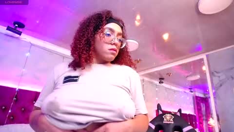 Mila online show from 07-28-26, 04:50