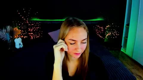 Snapshot of milaaddam chatting on 10-10-25, 05:50 Milla online show from 10-10-25, 05:50